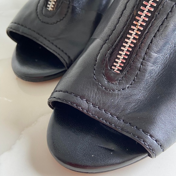 VINCE CAMUTO leather kitten open toe booties mob wife GRADUATION PARTY WEDDING - Picture 9 of 10